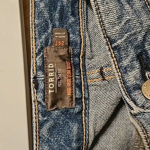 Torrid, size 24 tall, slim mid-rise